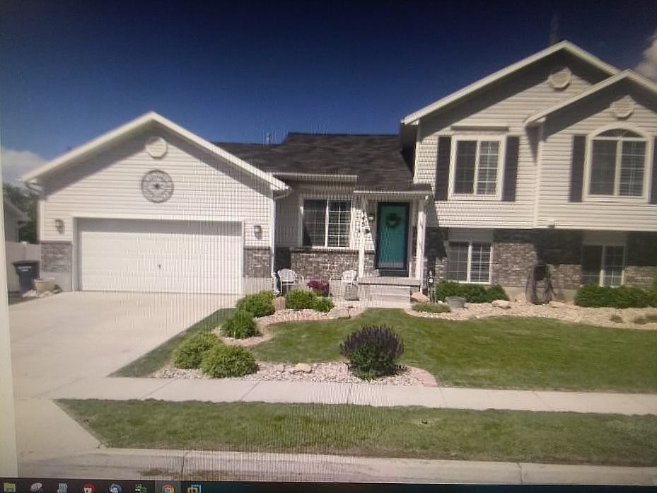1st image of 145 E Spyglass Dr