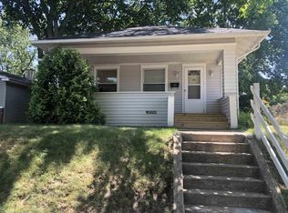 804 E Calvert St, South Bend, IN 46617