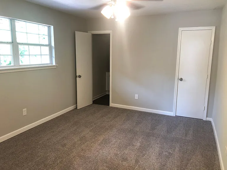 4323 Botany Ln — Photo 8