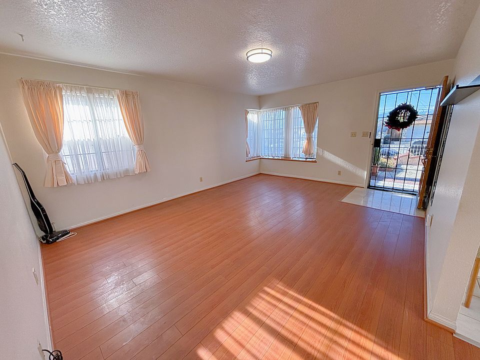 1st image of 18620 Del Bonita St