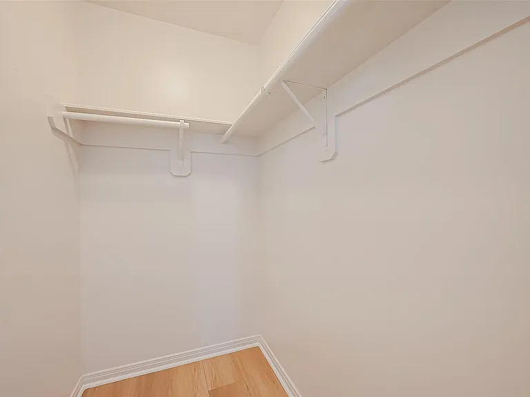 11210 Hundred Bridge Ln — Photo 43