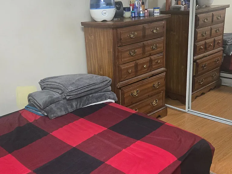 68 Pennyroyal Cres — Photo 15