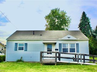 1917 Bollinger Ave NE, Canton, OH