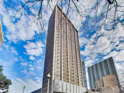 6147 N Sheridan Rd APT 9B, Chicago, IL, 60660