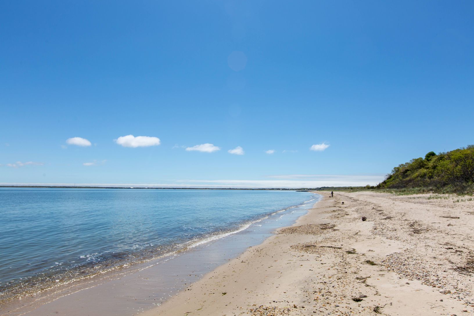  5 minute walk to beach access