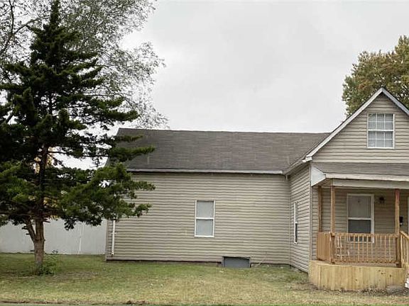 2nd image of 2203 Ohio Ave