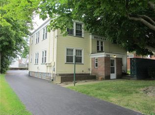 3243 Youngstown Rd SE, Warren, OH 44484