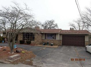 10 Capri Dr, Johnston, RI 02919