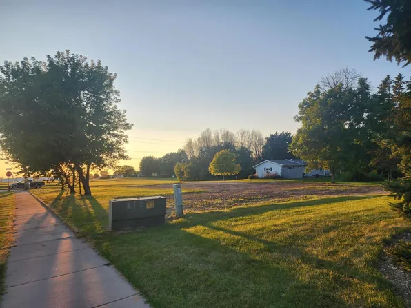 1711 South 35TH STREET, Manitowoc, WI 54220