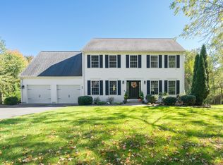 5 Bertini Ln, Wallingford, CT 06492