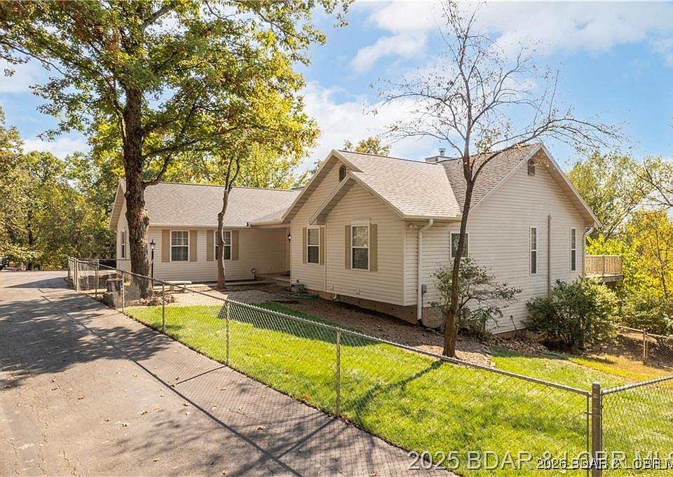 1st image of 165 Lake Shadow Rd