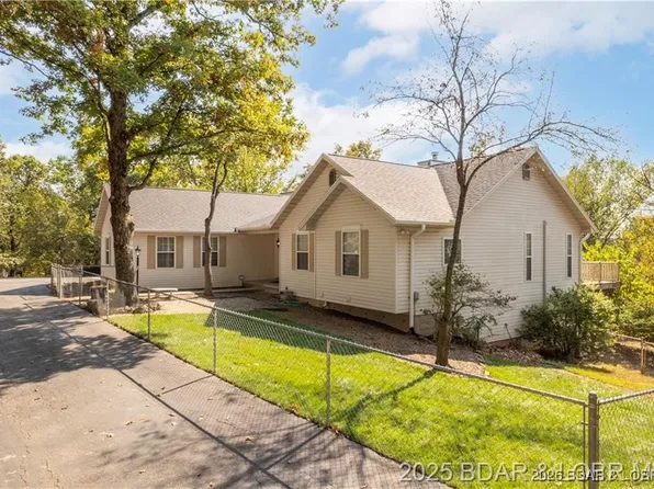 165 Lake Shadow Rd, Sunrise Beach, MO 65079