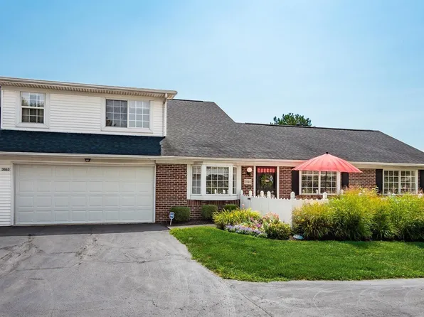 3940 Crestfield Dr, Groveport, OH 43125