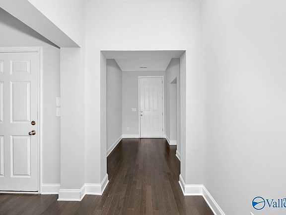 3rd image of 24587 Beacon Cir