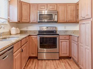 288 Darbyhurst Rd, Columbus, OH 43228