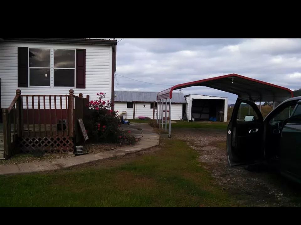 1st image of 766 Plymale Ln