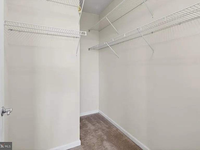 1447 Sierra Dr — Photo 15