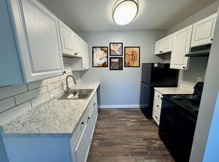 The Flats at Wilmington Pike - Newly Renovated Studio Apartment in Kettering, Dayton, OH 45429
