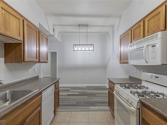 4th image of 8805 Jeffreys St Unit 1018