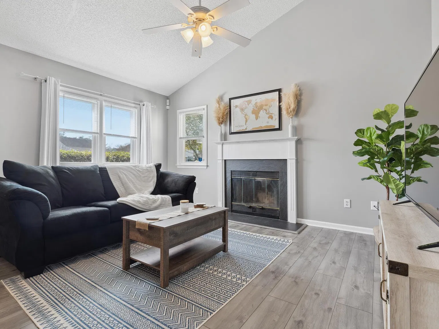 6707 Low Bush Ct — Photo 3