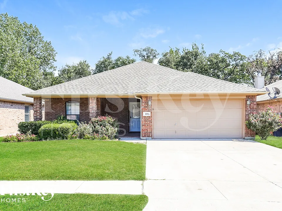 2213 Brandy Dr