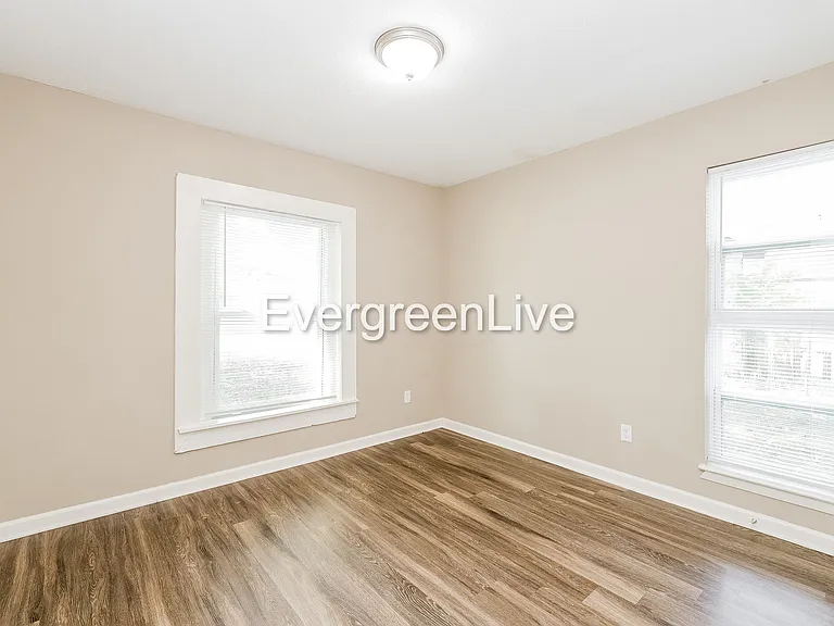 4084 Silverleaf Rd — Photo 9