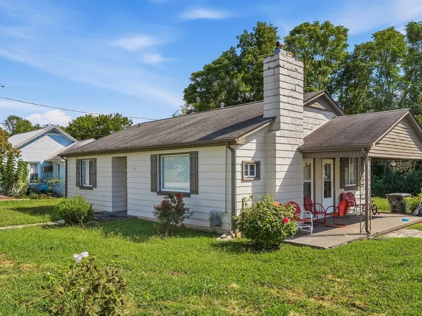 121 Walker St, Ravenscroft, TN 38583