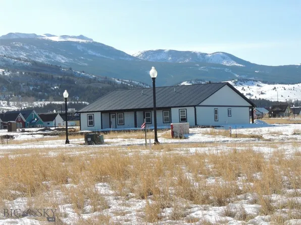 Prosperity St, Anaconda, MT 59711