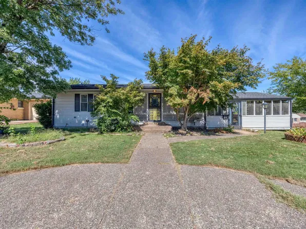 502 Linnwood Ave, Sellersburg, IN 47172