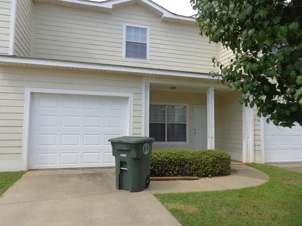 77 Courtyard Way, Enterprise, AL 36330