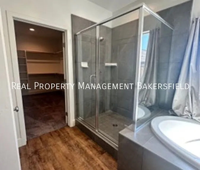 823 Brookline Ln — Photo 21