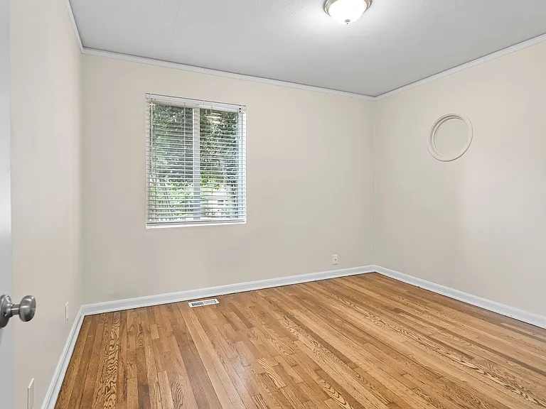 9520 SW Cypress St — Photo 19