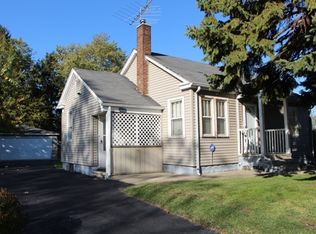 1106 Broadway Ave, North Chicago, IL 60064