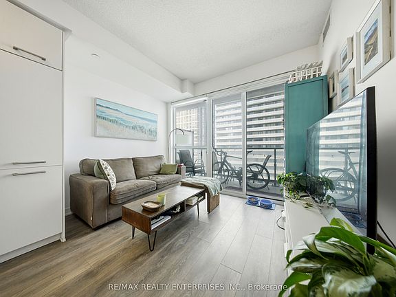 5th image of 87 Peter St Unit 2510