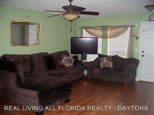 2nd image of 79 Birchwood Dr