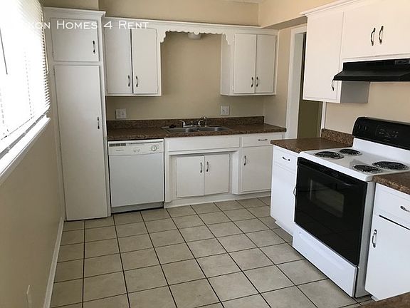 4th image of 4604 NW 26th St