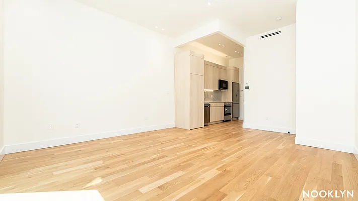 Rented by Nooklyn NYC LLC | media 2