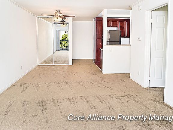 3rd image of 5565 Canoga Ave APT 220