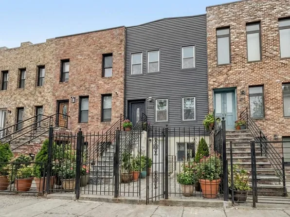 593 Vanburen Street image 1 of 9