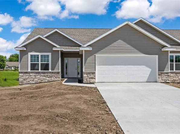 5896 Meadow Grass Cir SE, Cedar Rapids, IA 52403