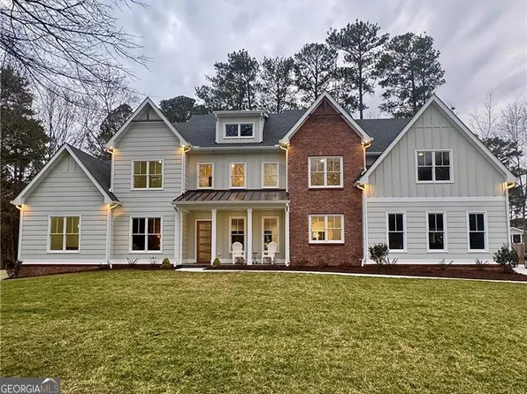 1601 Shadow Ct, Atlanta, GA 30338