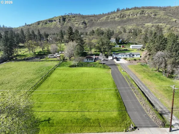 10 West St, The Dalles, OR 97058