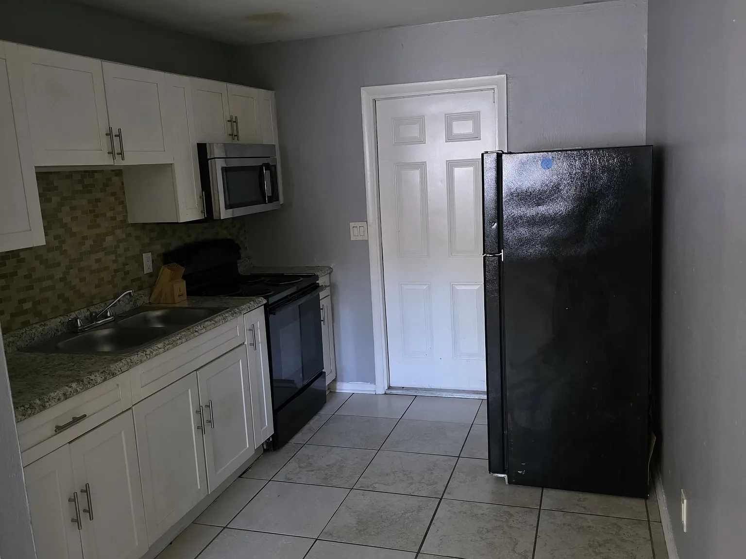 2 bed, 648 sqft, $1,350 — Photo 4