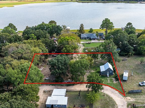 4th image of 182 Starfish Ln
