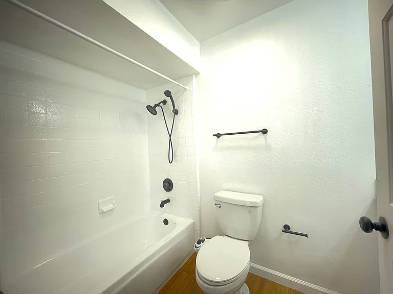 21117 Gary Dr #119 — Photo 27