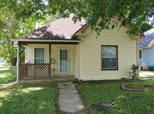 212 W 3rd St, Eldon, MO 65026