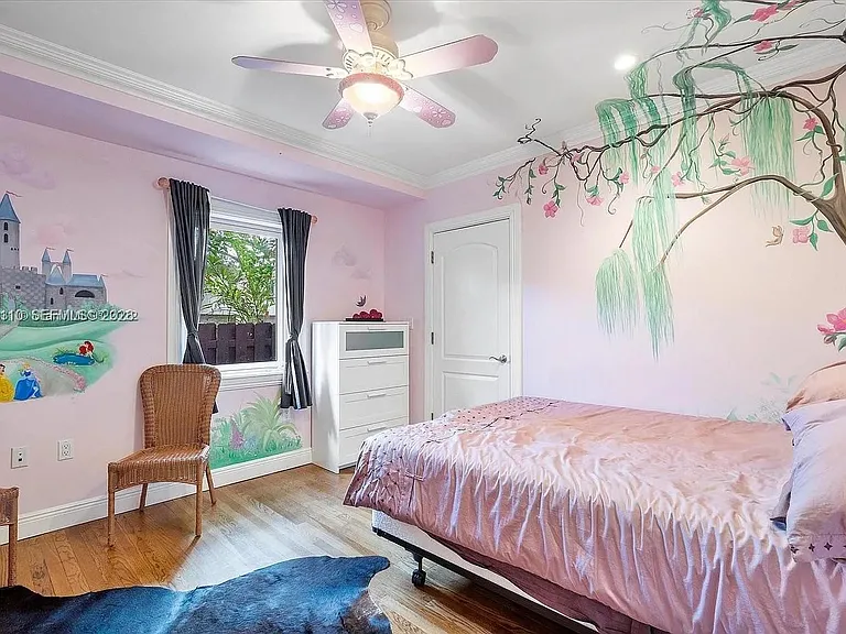 800 SW 12th Ave — Photo 33