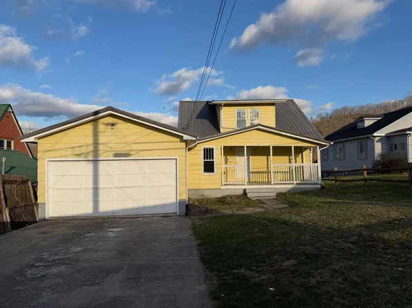 405 Depot Rd, Paintsville, KY 41240