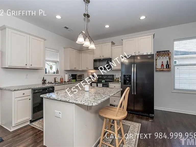 42 Griffith Pl — Photo 4