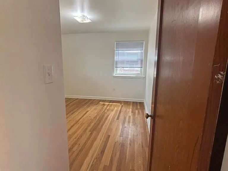 PM 108 - 1841 Crook — Photo 17